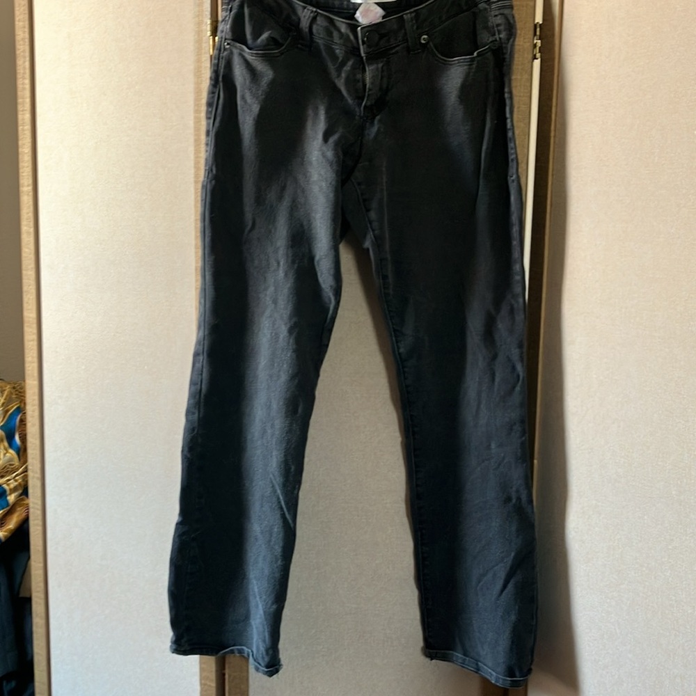 FINAL MARKDOWN No Boundaries Dark Gray Junior Jeans 11